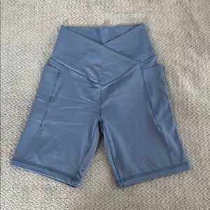 Aerie Offline Real Me Slate Blue Crossover High Rise Bike Shorts 7" Size Small